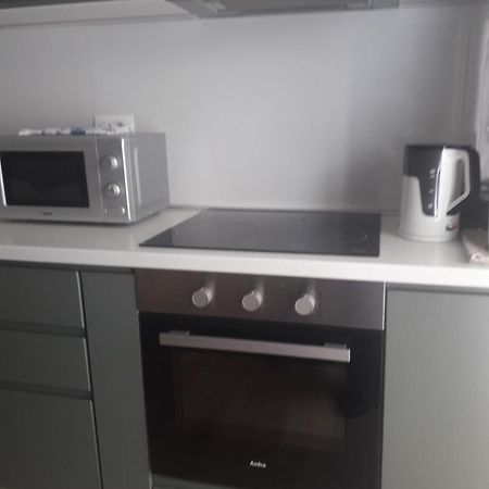 טיראנה Jolie Center Apartment מראה חיצוני תמונה